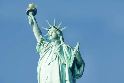 Statue of Liberty, Ellis Island and 9/11 Memorial Guided Tour in New York