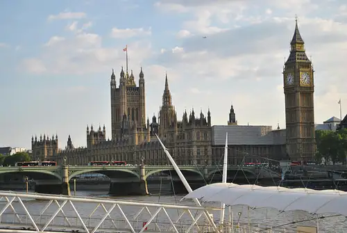 Chauffeured half-day London tour - Private tour up to 5 people